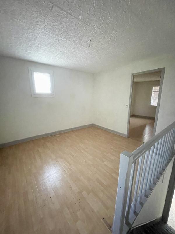 Maison en pierre - 76 m² - 3 pièces