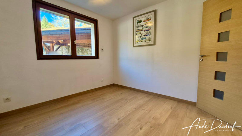 Appartement - 105 m² - 4 pièces