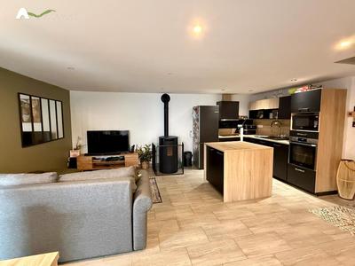 Maison de village - 80 m² - 4 pièces