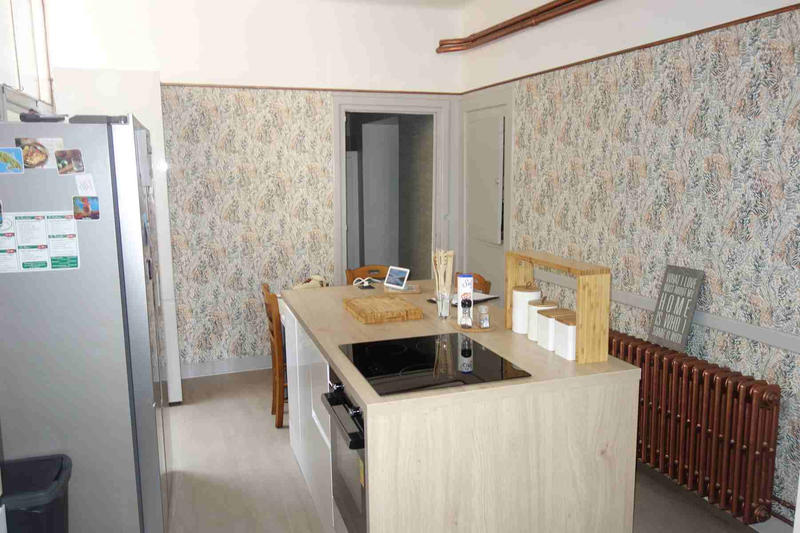 Maison - 194 m² - 7 pièces