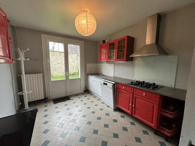 Maison - 120 m² - 5 pièces