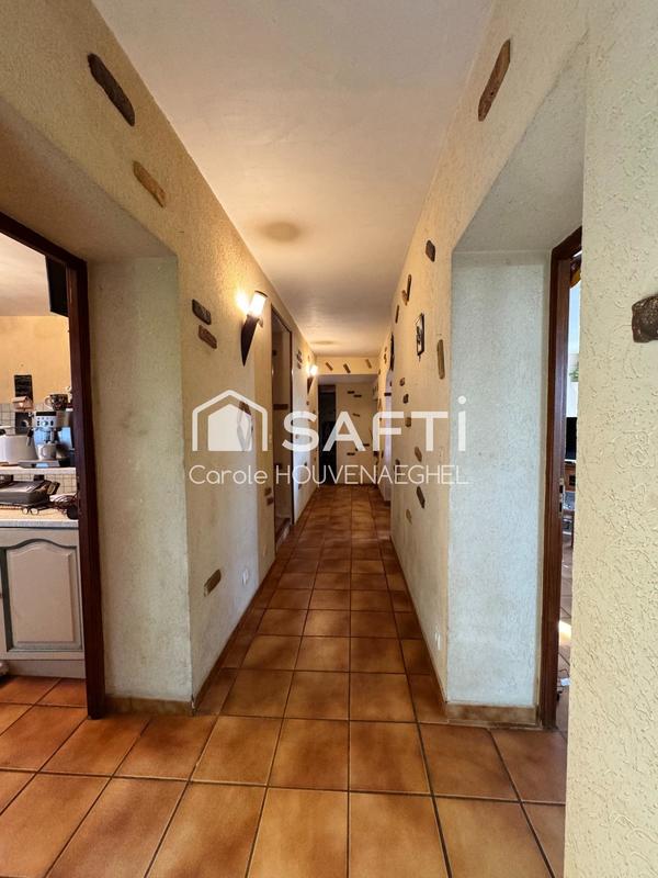 Bastide - 209 m² - 6 pièces