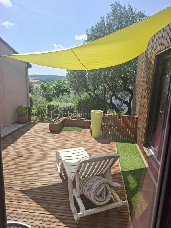 Maison traditionnelle - 1 260 m² - 6 pièces