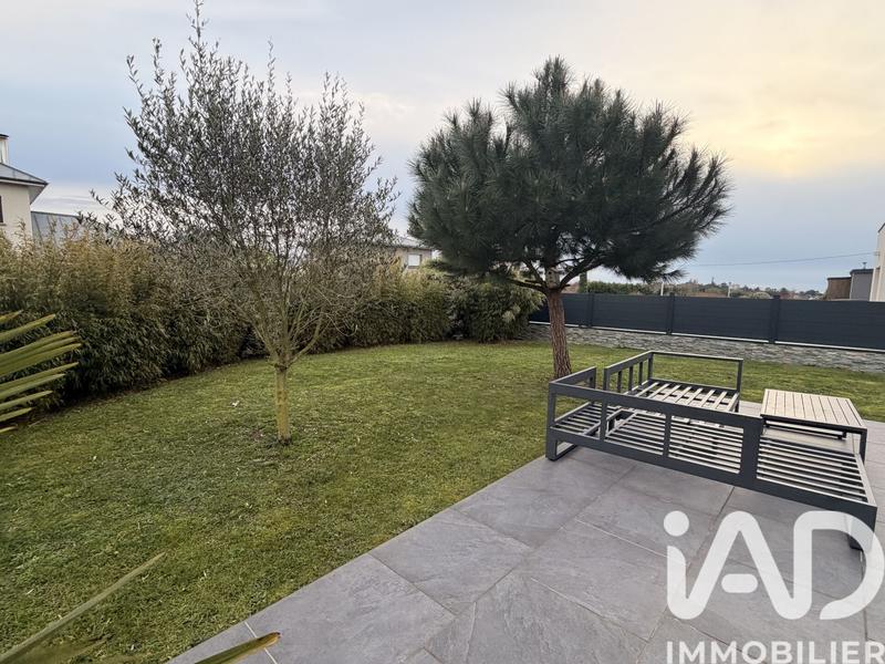 Maison - 143 m² - 6 pièces