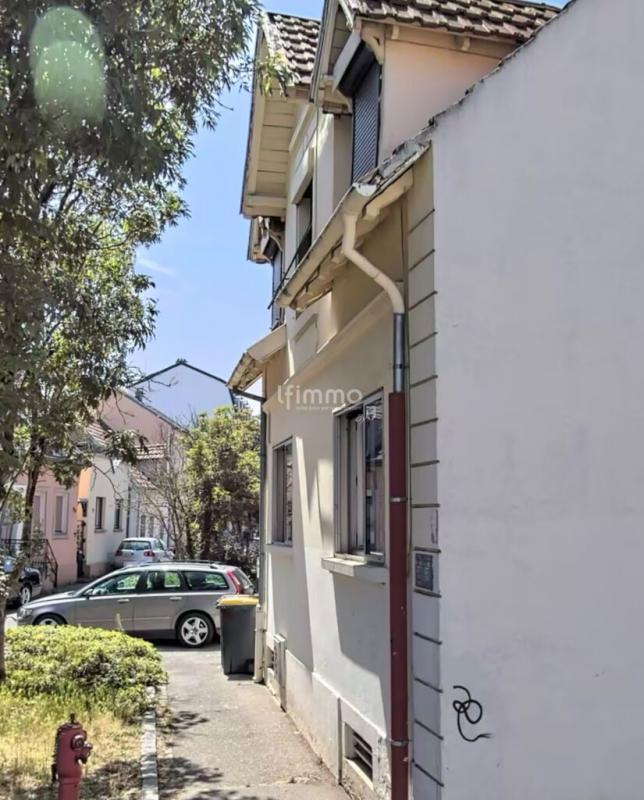 Maison de ville - 75 m² - 4 pièces