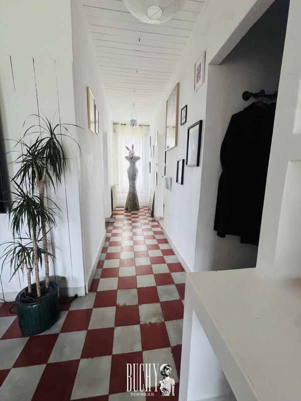 Maison - 175 m² - 7 pièces