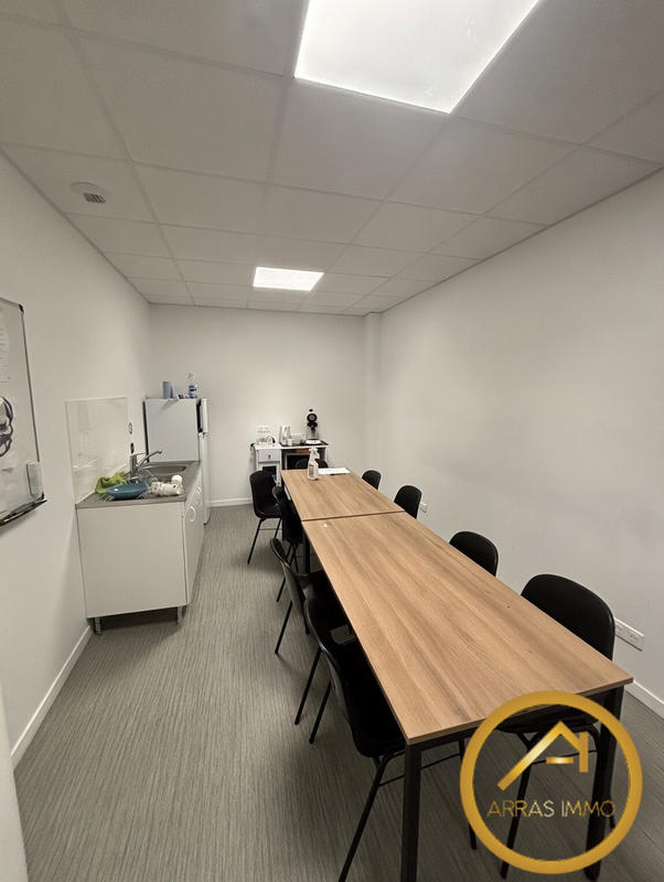 Local d'activités - 519 m²