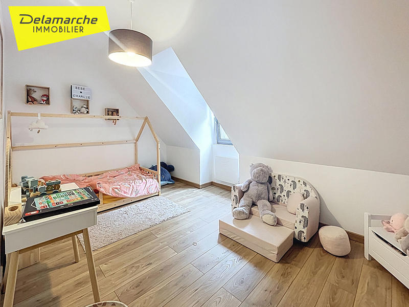 Maison - 166 m² - 7 pièces