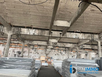 Immeuble - 1 800 m²