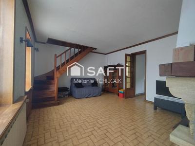 Maison - 82 m² - 5 pièces