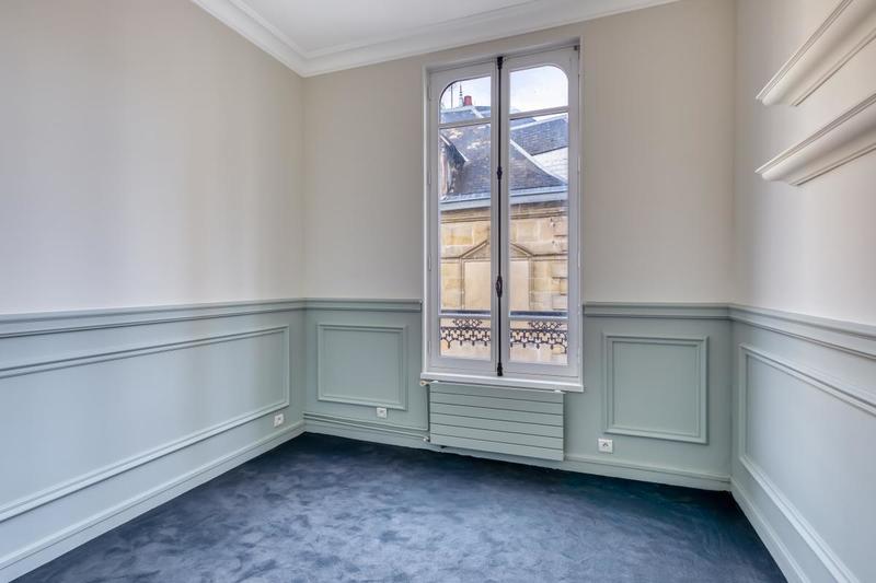 Appartement ancien - 116 m² - 5 pièces