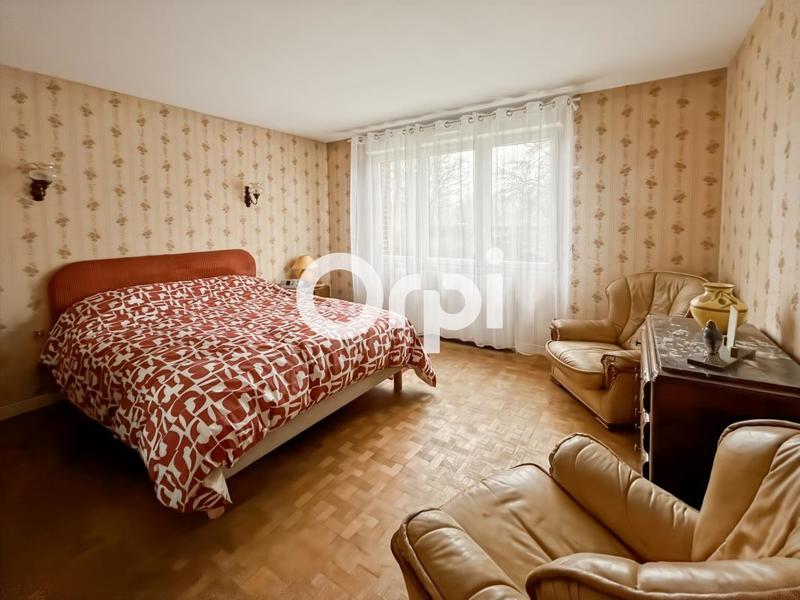 Maison - 101 m² - 4 pièces