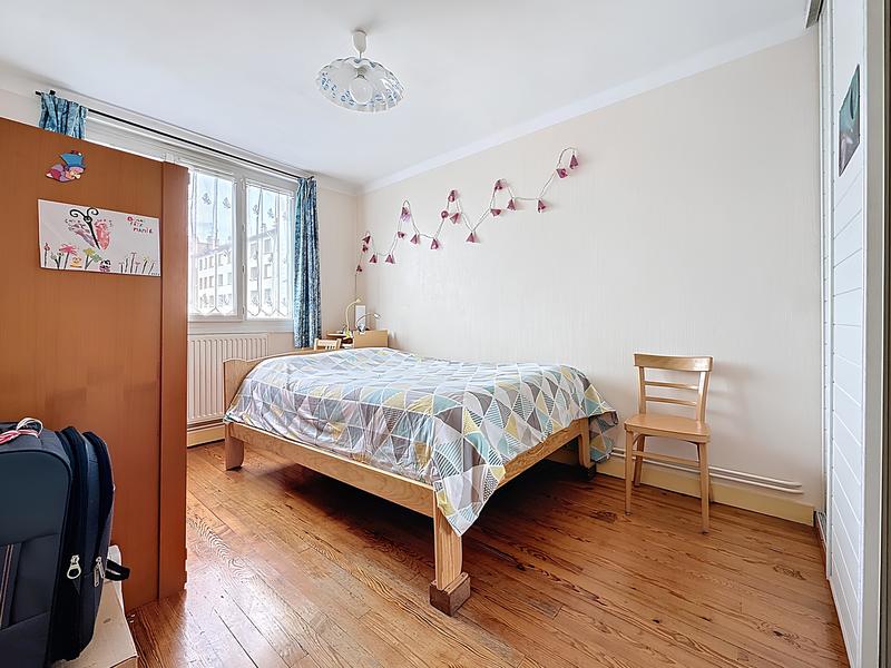 Appartement - 64 m² - 4 pièces