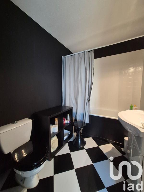 Studio - 27 m² - 1 pièce