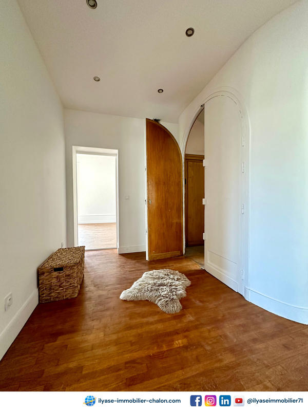 Appartement - 108 m² - 4 pièces