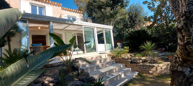 Villa - 120 m² - 4 pièces