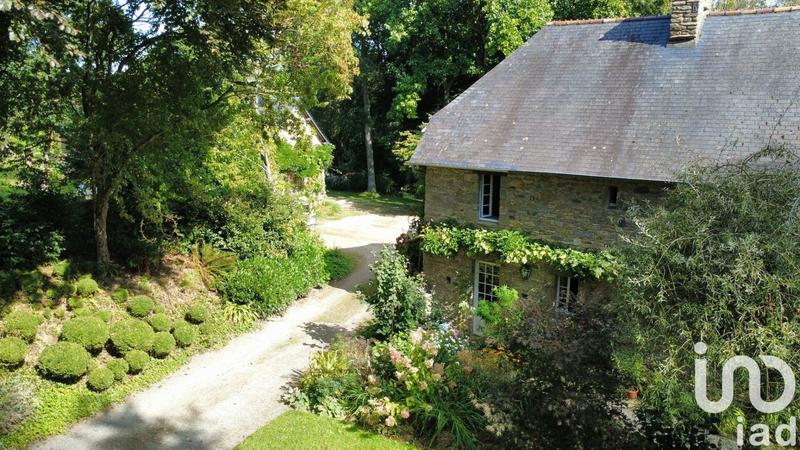 Maison - 168 m² - 7 pièces