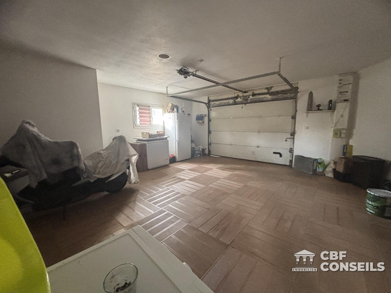 Maison - 160 m² - 7 pièces