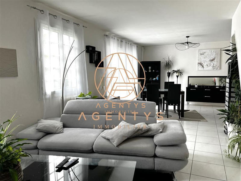 Maison - 132 m² - 6 pièces