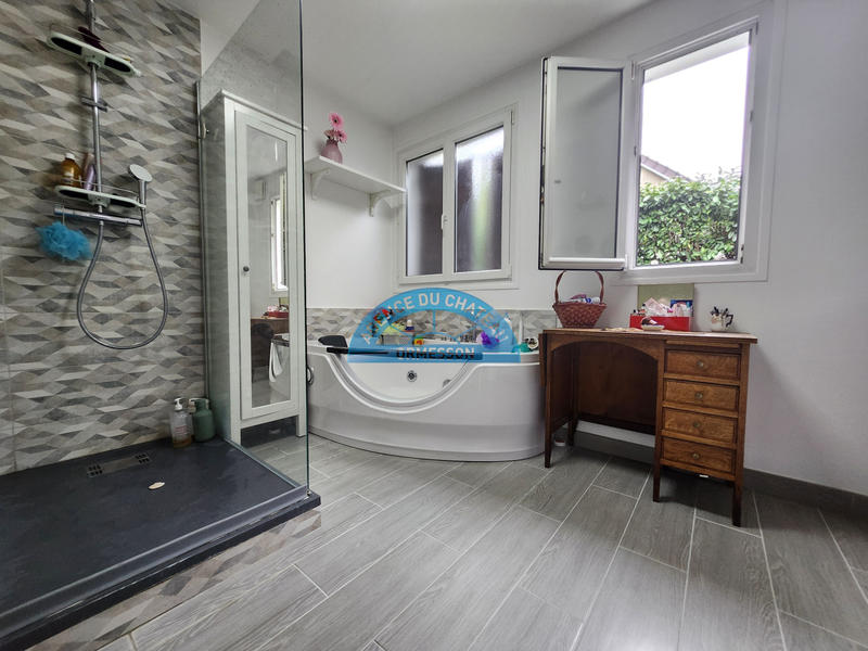 Maison - 164 m² - 7 pièces