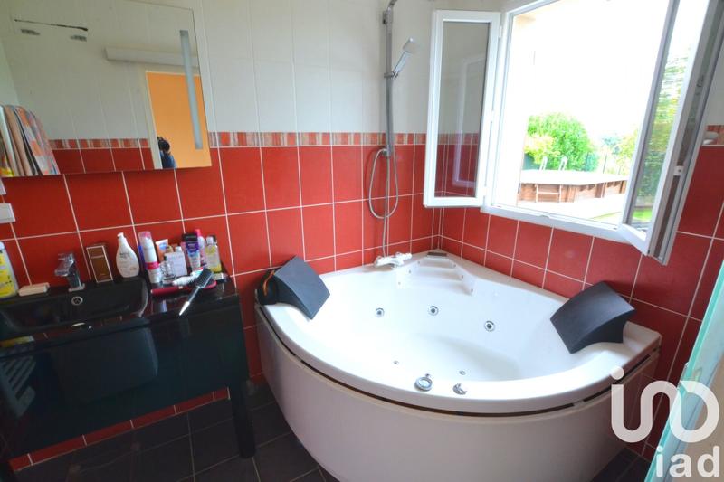 Maison - 141 m² - 5 pièces