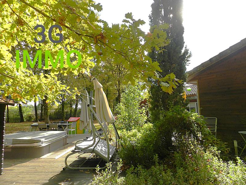 Maison - 180 m² - 5 pièces