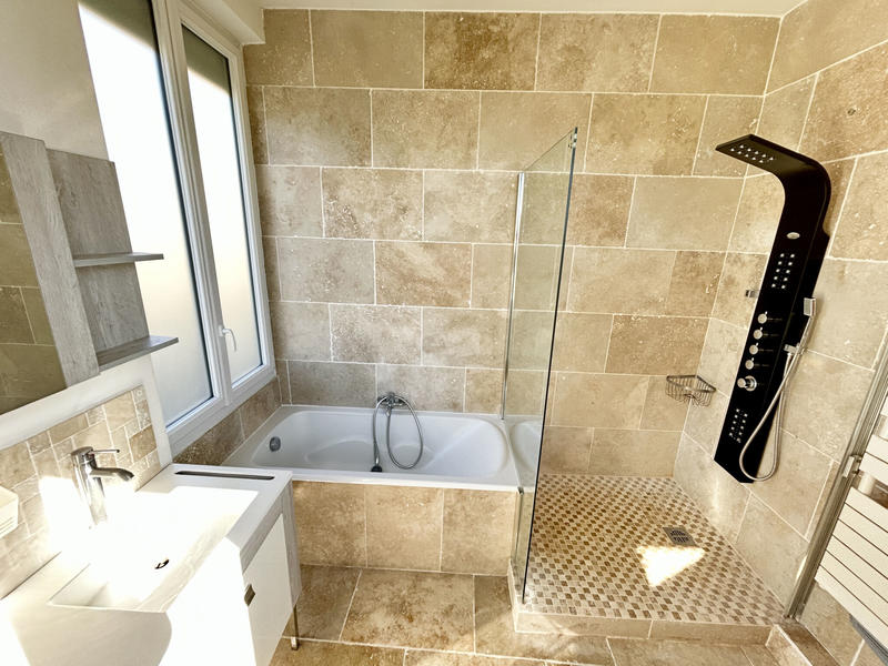 Appartement - 82 m² - 3 pièces