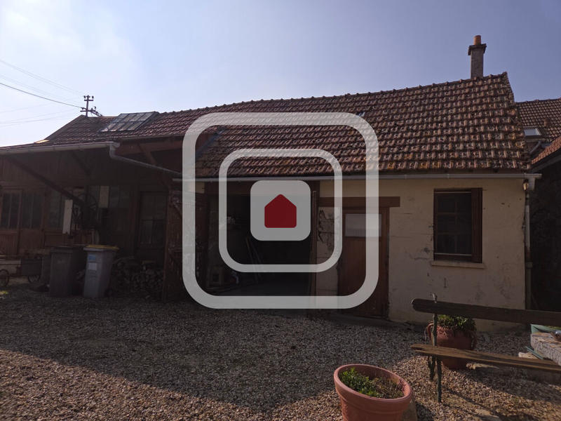 Maison - 121 m² - 6 pièces