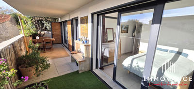 Appartement - 75 m² - 3 pièces