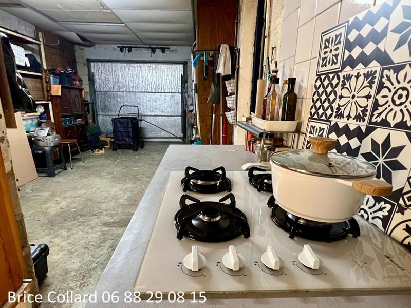 Maison - 92 m² - 6 pièces