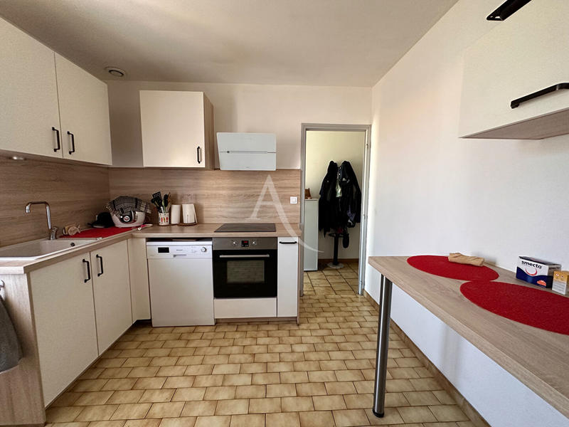 Maison - 102 m² - 5 pièces