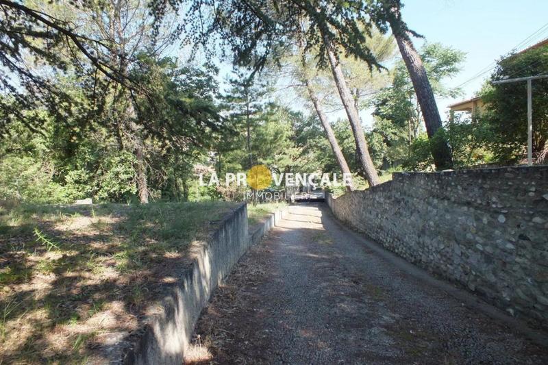 Villa - 90 m² - 4 pièces