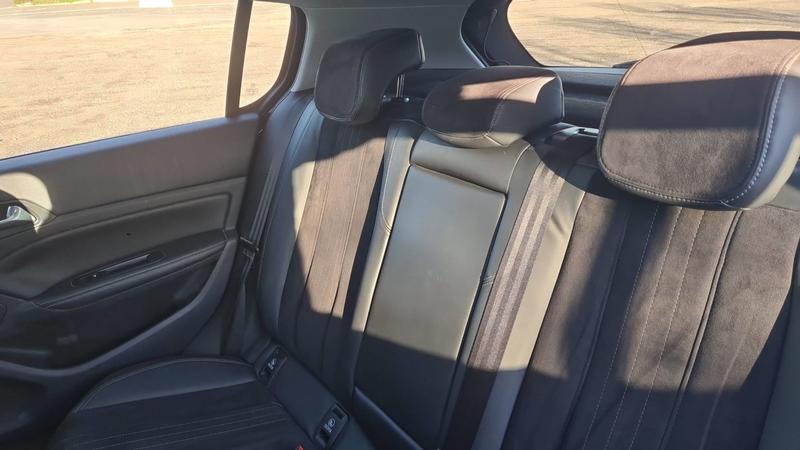 Peugeot 308 II 1.2 PureTech 130 Eat6 Feline