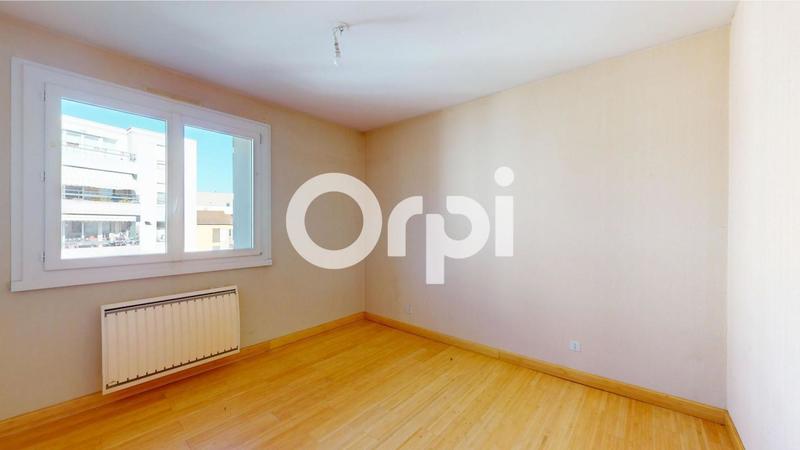 Appartement - 104 m² - 5 pièces