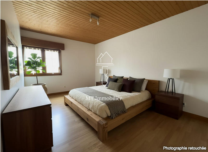 Maison - 164 m² - 7 pièces