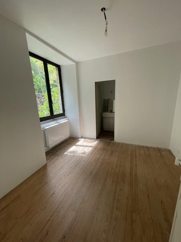 Maison - 170 m² - 8 pièces