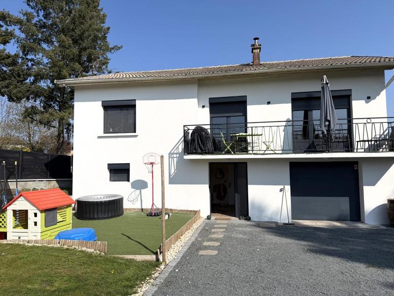 Villa - 167 m² - 6 pièces