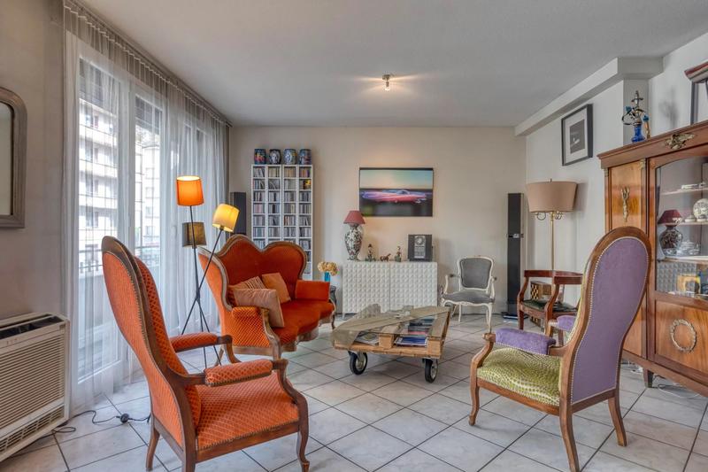 Appartement - 172 m² - 6 pièces