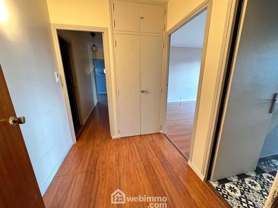 Appartement - 85 m² - 4 pièces