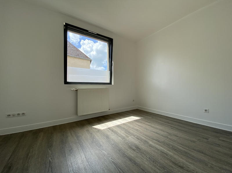 Maison - 98 m² - 5 pièces