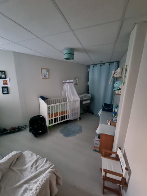 Maison - 163 m² - 9 pièces