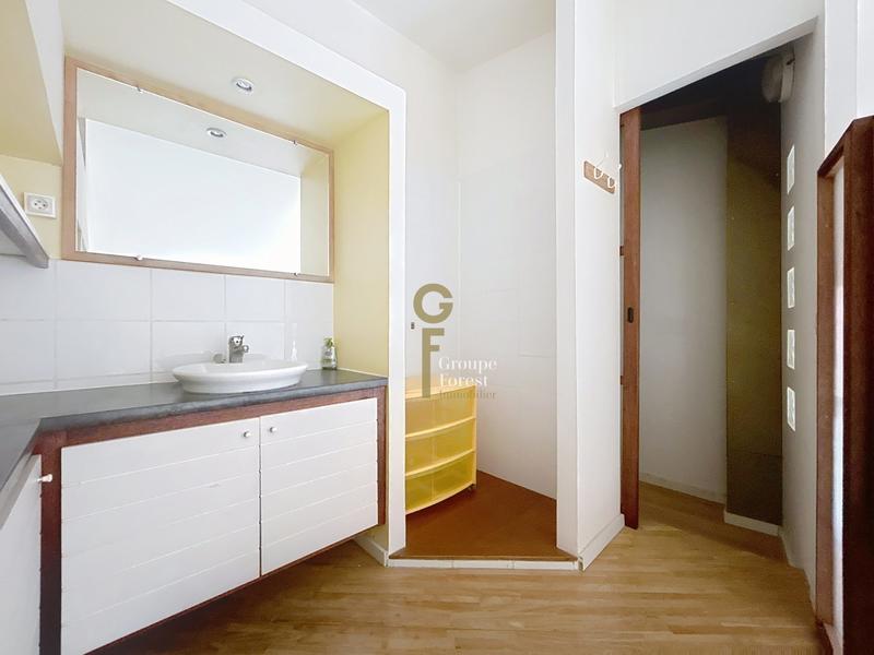 Maison - 226 m² - 6 pièces