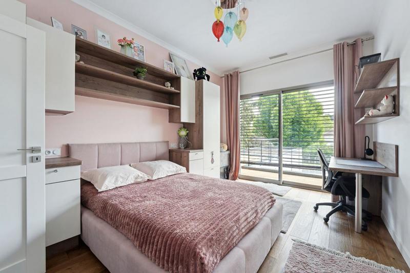 Maison - 270 m² - 7 pièces