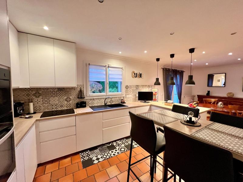 Maison - 105 m² - 5 pièces