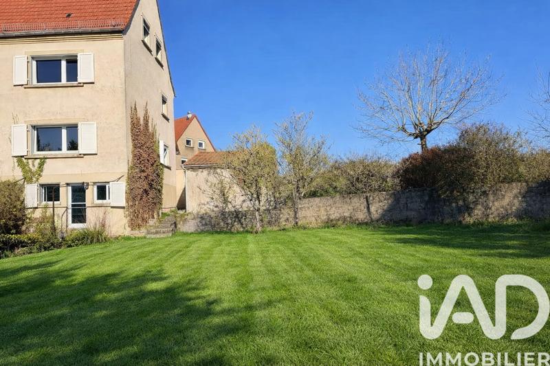 Maison de village - 87 m² - 5 pièces