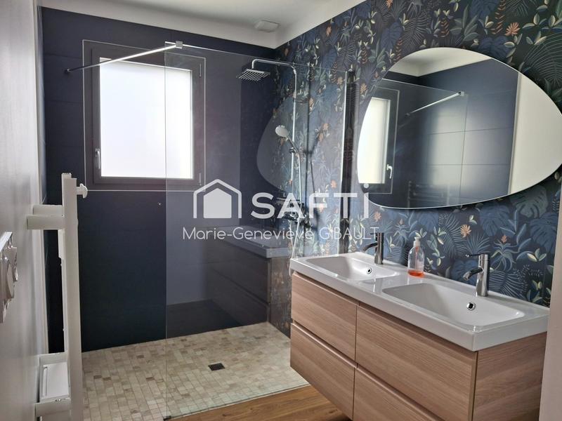 Maison - 120 m² - 6 pièces