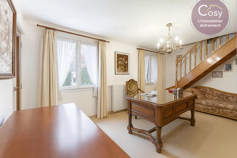 Maison - 136 m² - 6 pièces