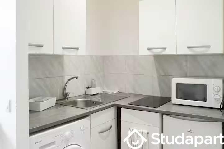 Appartement - 18 m² - 1 pièce