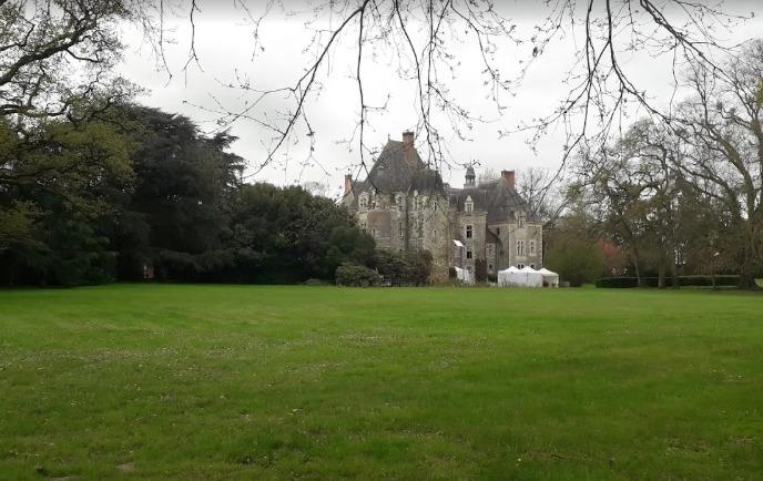 Manoir - 1 100 m² - 20 pièces