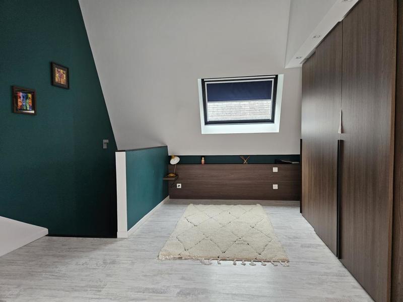 Maison - 204 m² - 6 pièces